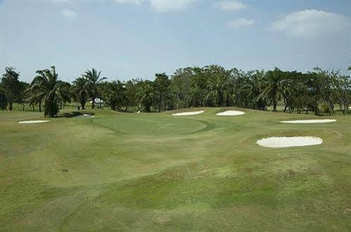 Pattaya Country Club & Resort Ban Pong  Exterior foto